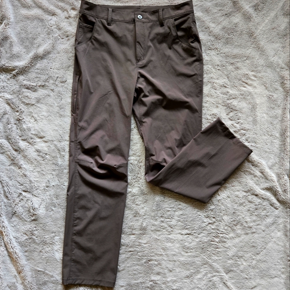 NWT Eastern Mountain Sports Pants